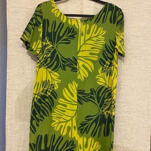 Manuahealiʻi  - Size XL short sleeve dress